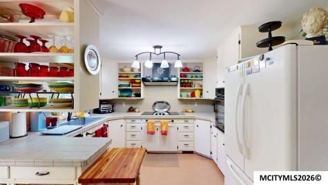 128 S Hampshire Place Mason City IA 50401