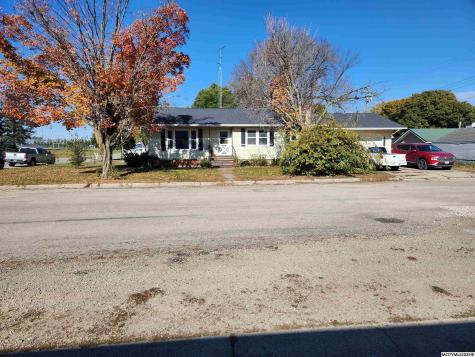 415 3rd Avenue NW Buffalo Center IA 50424