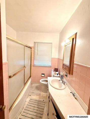708 NE 16th Street Mason City IA 50401