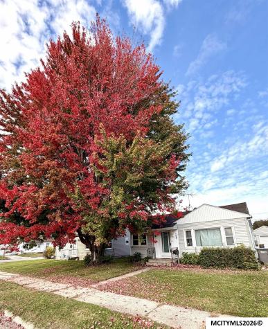 708 NE 16th Street Mason City IA 50401