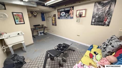323 9th Street NE Mason City IA 50401