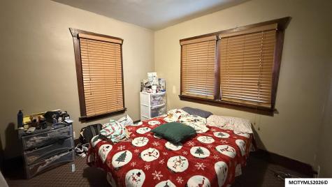 323 9th Street NE Mason City IA 50401