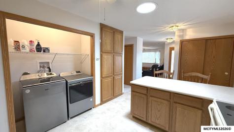 905 Briarcliff Circle Mason City IA 50401