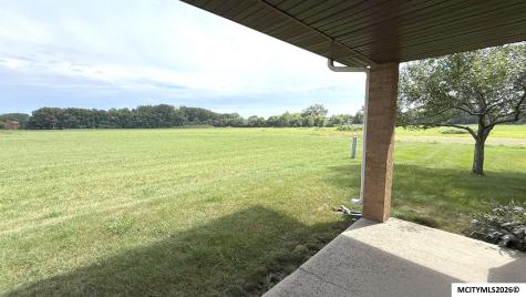 905 Briarcliff Circle Mason City IA 50401