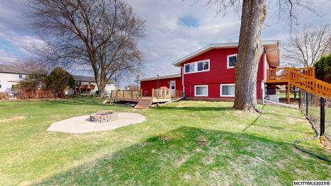 1044 14th SE Mason City IA 50401