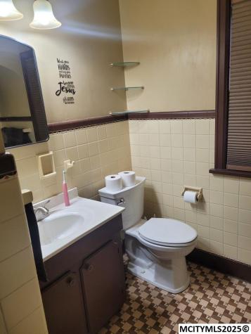 448 Secor Avenue Forest City IA 50436