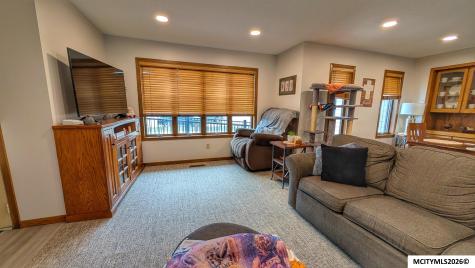 1030 15th SE Mason City IA 50401