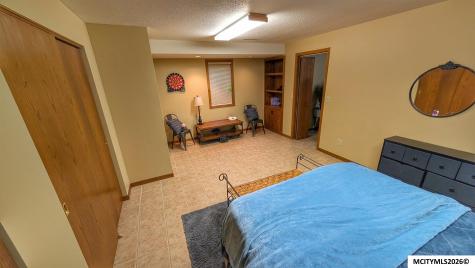 1030 15th SE Mason City IA 50401