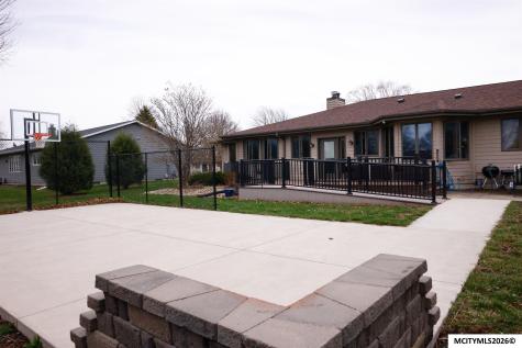 1030 15th SE Mason City IA 50401