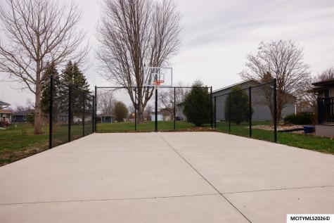 1030 15th SE Mason City IA 50401