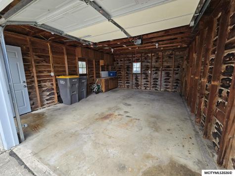 215 S Louisiana Mason City IA 50401