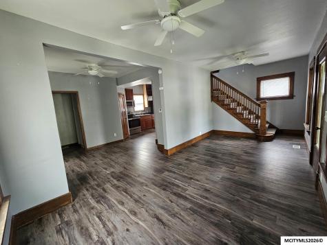 215 S Louisiana Mason City IA 50401