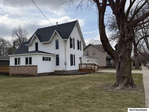 1205 1st Avenue S Northwood IA 50459