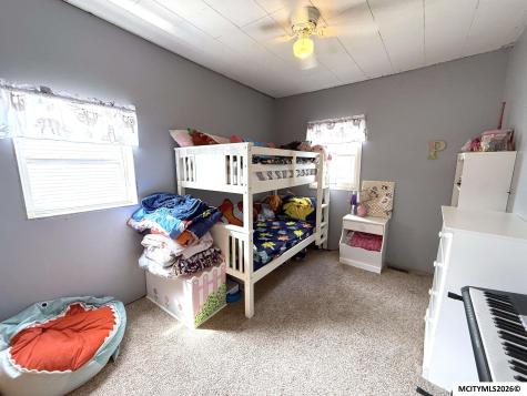 231 25th SW Mason City IA 50401