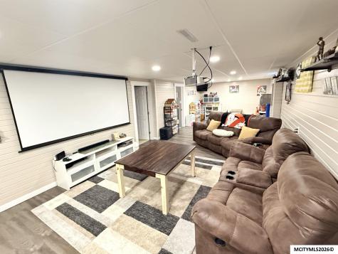 108 Central Drive Forest City IA 50436