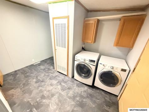 599 Rock Grove Drive Nora Springs IA 50458