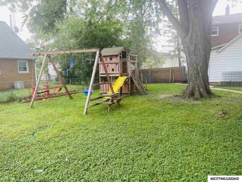 518 9th Street SE Mason City IA 50401