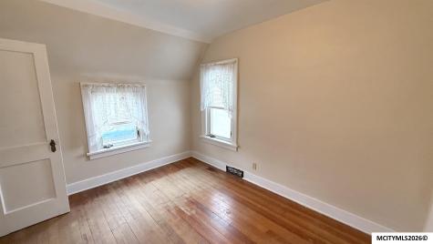906 N 13th Street Clear Lake IA 50428