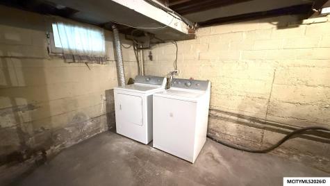 906 N 13th Street Clear Lake IA 50428