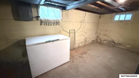 906 N 13th Street Clear Lake IA 50428