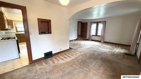 906 N 13th Street Clear Lake IA 50428