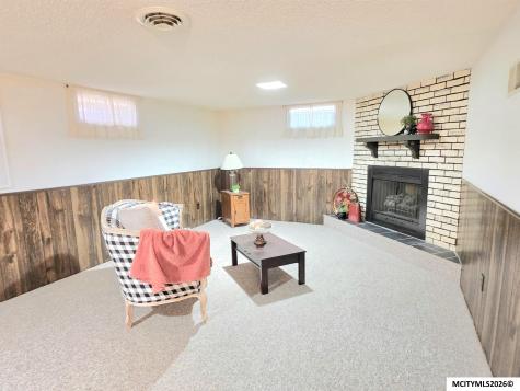 1148 1st SE Mason City IA 50401