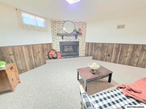 1148 1st SE Mason City IA 50401