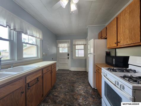 1113 S Washington Mason City IA 50401
