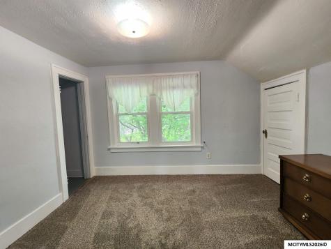 1113 S Washington Mason City IA 50401
