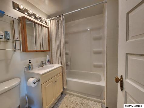 1113 S Washington Mason City IA 50401