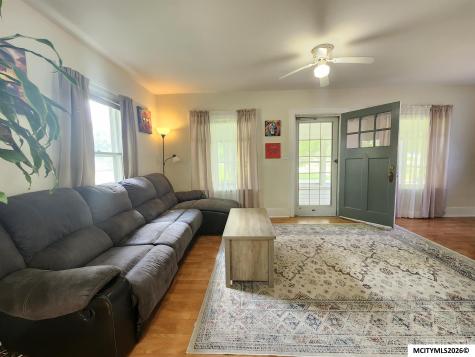 1113 S Washington Mason City IA 50401