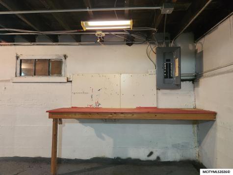 1113 S Washington Mason City IA 50401
