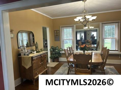 502 2nd Avenue NE Clarion IA 50525