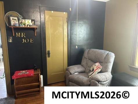 502 2nd Avenue NE Clarion IA 50525