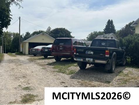 502 2nd Avenue NE Clarion IA 50525