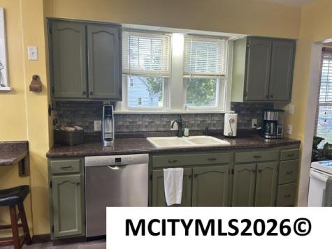 502 2nd Avenue NE Clarion IA 50525
