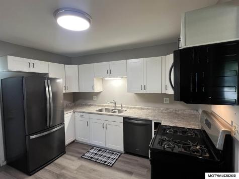 1708 Cerro Gordo Way Mason City IA 50401