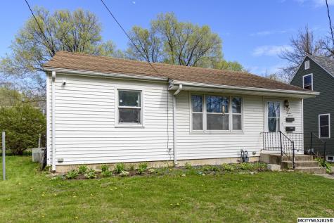 711 N Van Buren Mason City IA 50401
