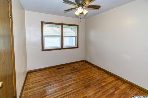 711 N Van Buren Mason City IA 50401