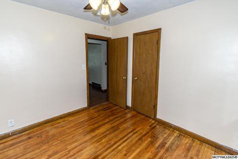 711 N Van Buren Mason City IA 50401
