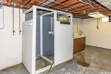 711 N Van Buren Mason City IA 50401