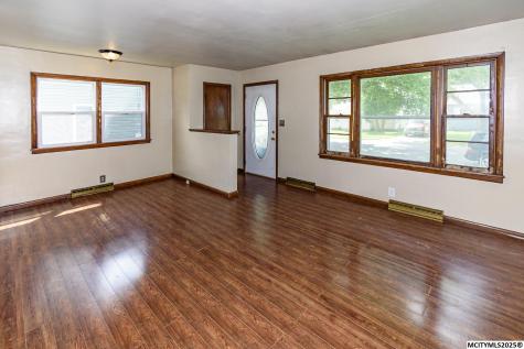 711 N Van Buren Mason City IA 50401