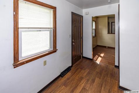 711 N Van Buren Mason City IA 50401