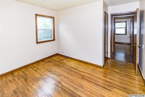 711 N Van Buren Mason City IA 50401