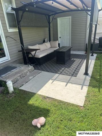 625 2nd Street Meservey IA 50457