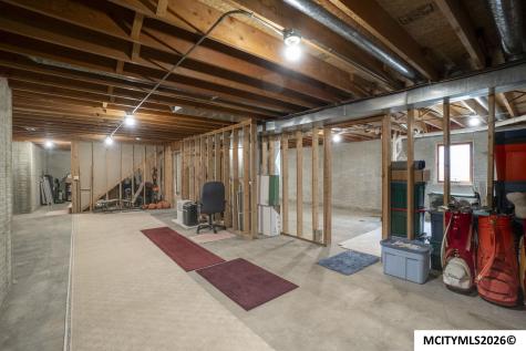 1530 S Kentucky Mason City IA 50401