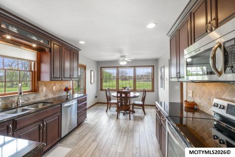 1530 S Kentucky Mason City IA 50401