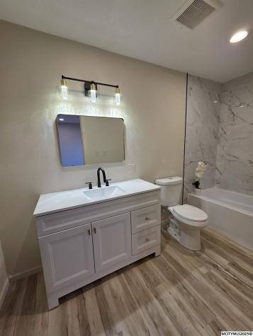 3 3rd Street Ventura IA 50428