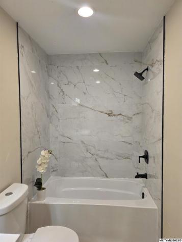 3 3rd Street Ventura IA 50428