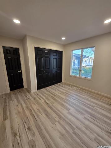 3 3rd Street Ventura IA 50428